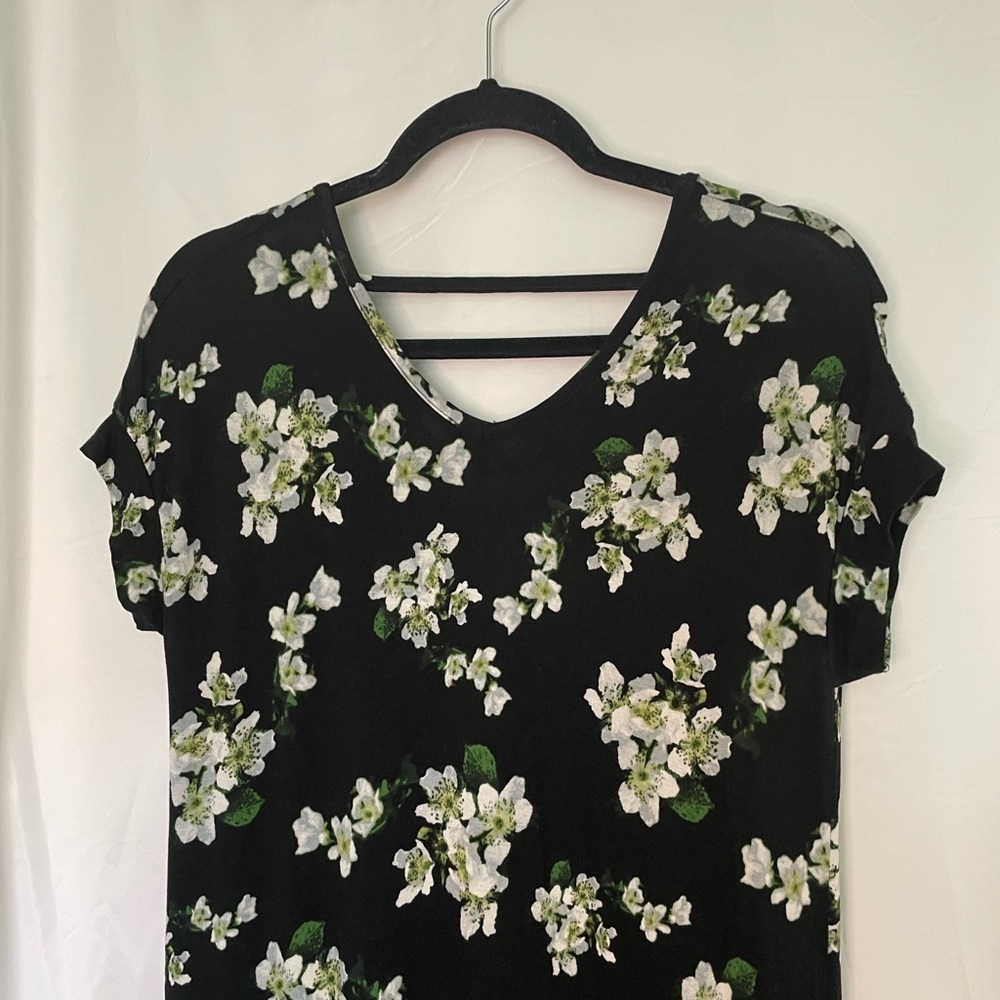 LuLaRoe Black and White Sheath Maxi Dress V-Neck​​​​ - Picture 2 of 9